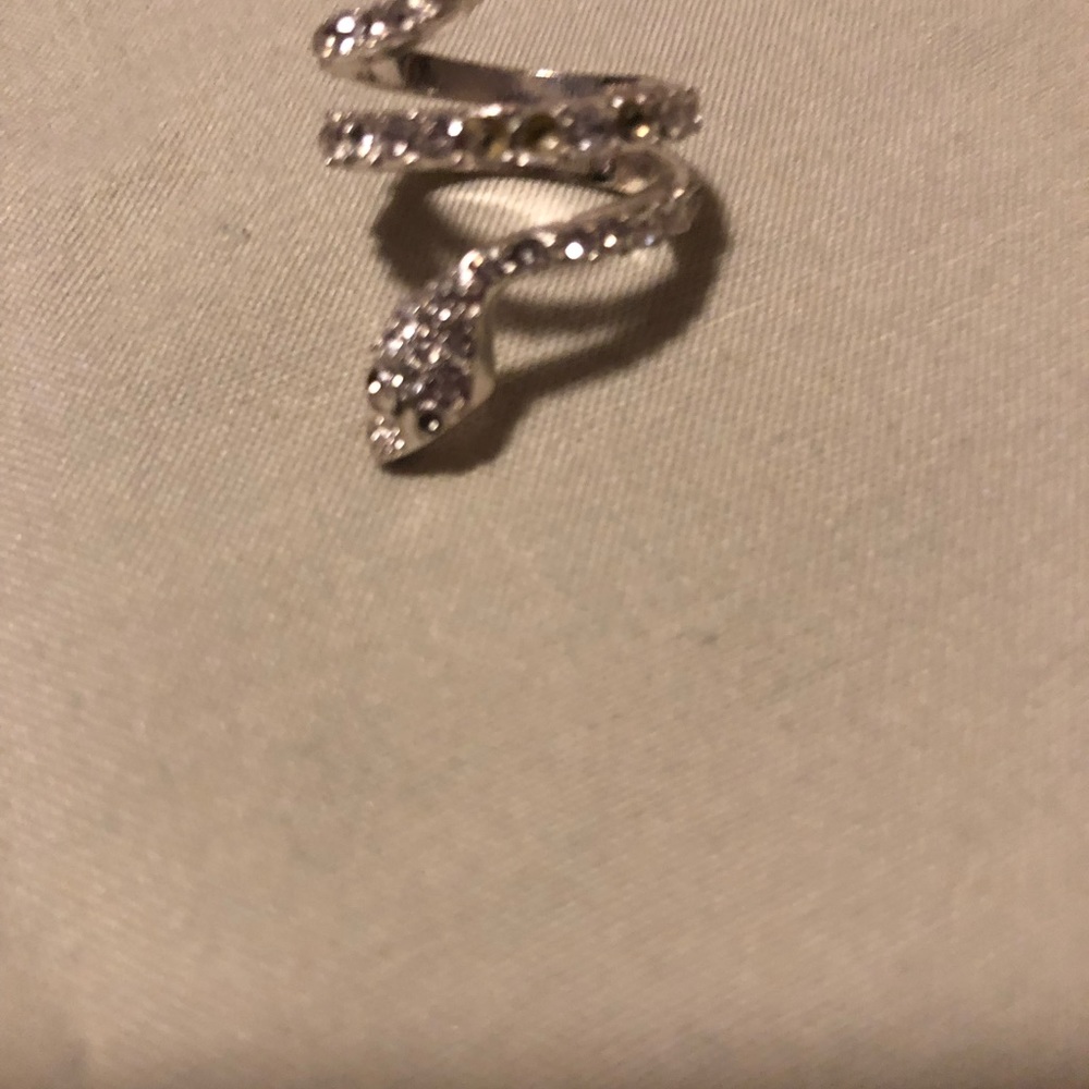 Snake ring. - Picture 3 of 4